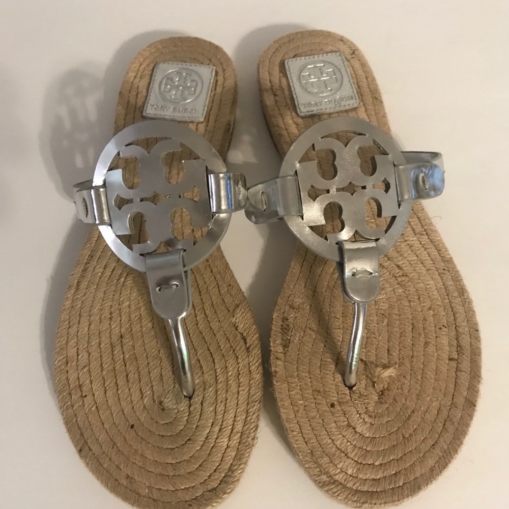 Tory Burch Miller Logo Espadrille Silver 9.5 ⭐️⭐️